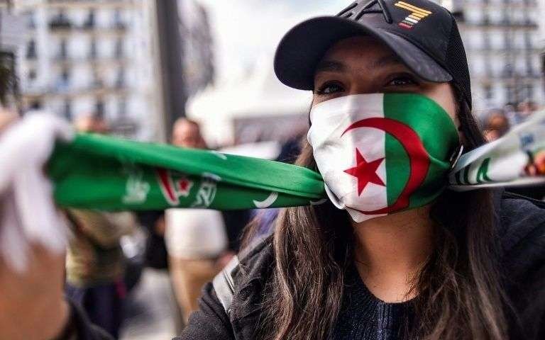 hirak_ettudiant_alger