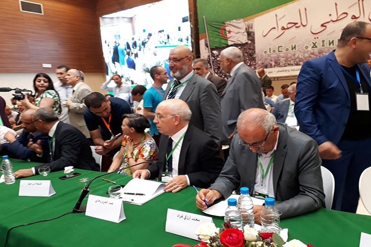 Partis-politique-societe-civile-algerie