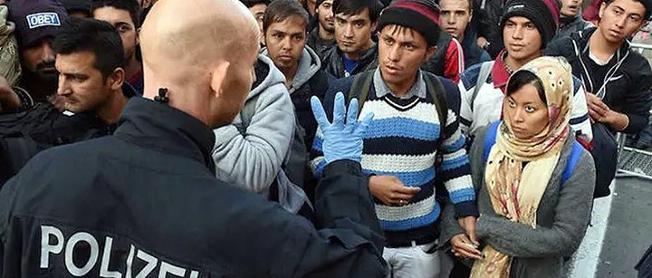 الحكومة الألمانية تعتمد إجراأت جديدة للحد من عدد اللاجئين